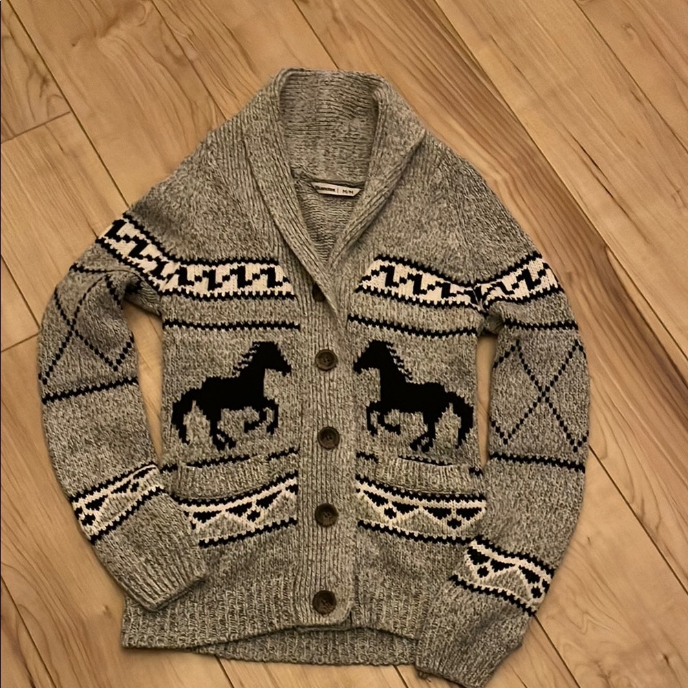 Gray Horse Pattern Cardigan